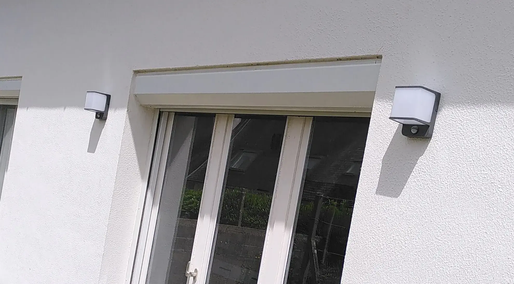 Installation de lumière extérieure